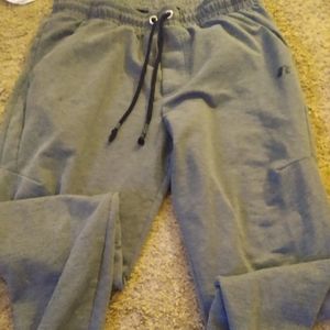 Men's Russell joggers size medium